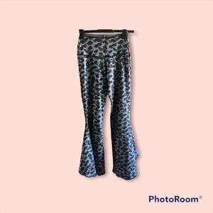 autumn teneyl leaf leaves print hope pant yoga stretch large flare small